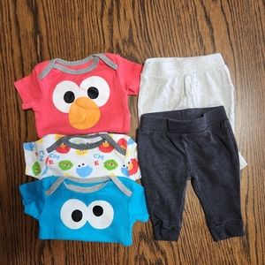Isaac Mizrahi loves sesame street onesie bundle